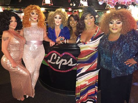 Pin On Lips Drag Queens