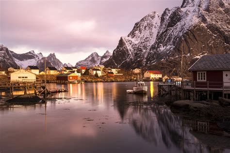 朝のロフォーテン諸島の風景 ノルウェーの風景 毎日更新！ 北欧の絶景をお届けします Hokuo S 北欧の風景