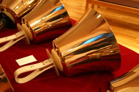 Gustavus Handbell Choirs Ring Out The Year The Gustavian Weekly