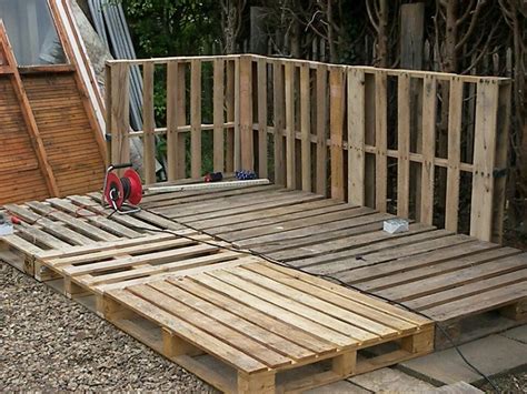 How To Build A Shed Using Wood Pallets ~ Grow