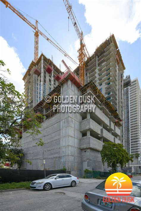 Miami Plaza Reaches 26th Floor Of Construction — Golden Dusk Photography