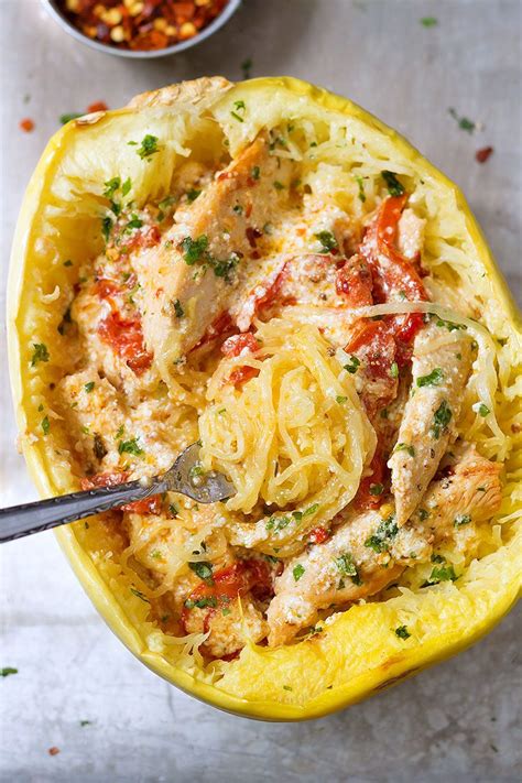 Chicken Spaghetti Squash Recipe — Eatwell101