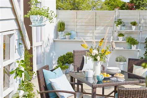 3 fun and interesting easter activities for kids : Stylish but simple small garden ideas | loveproperty.com