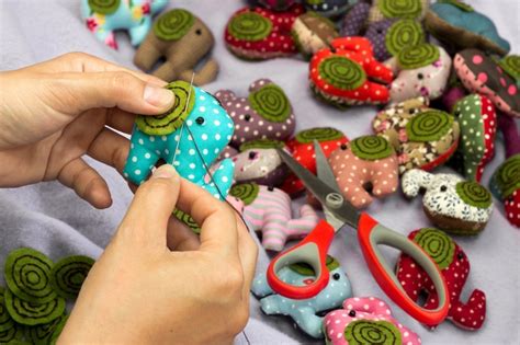 Sewing Craft Items to Make Extra Money? | ThriftyFun