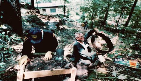 Jeffrey Dahmer Crime Scene Photos Warning Graphic Crime Online