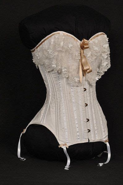 Late Victorian Corsetby ~alchemyrose08 Definitely Want One Of These Wedding Corset Edwardian