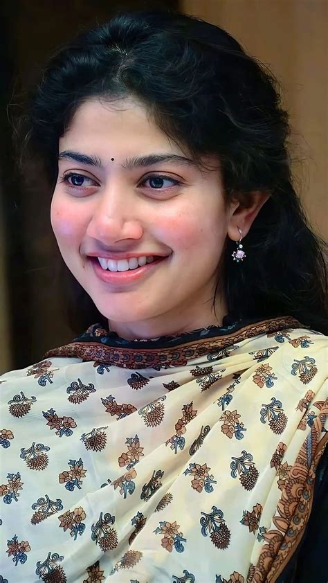 sai pallavi face portrait actress traditional look hd phone wallpaper peakpx