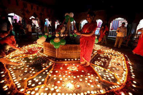 What Is Diwali The Hindu Sikh And Jain Festival Of Light London