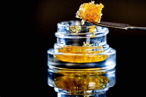 How To Use Concentrates Correctly A Step By Step Guide 420sativaleaf