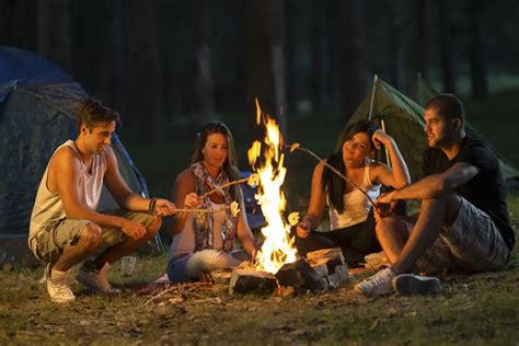 Great Camping Games For Adults And Other Campfire Activities Mr Rv
