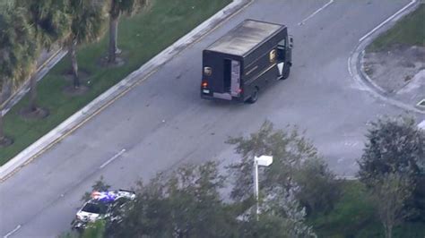 4 Killed In Shootout Following Theft Of Ups Truck In Florida Police