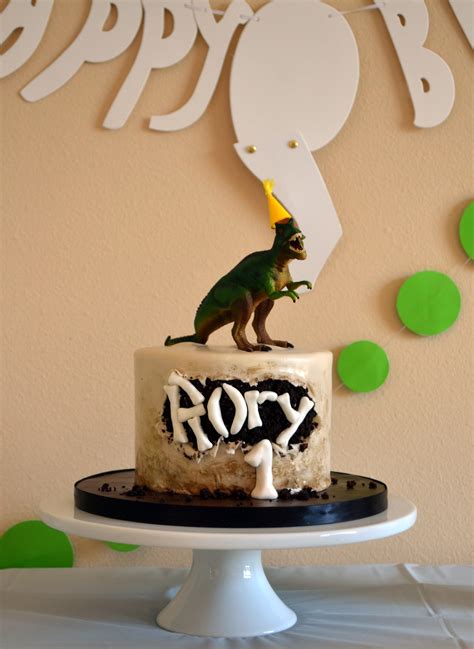 Dinosaur Birthday Party Ideas Littles Life And Laughter