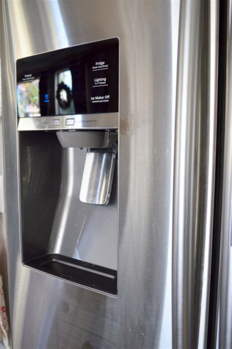 How to remove water spots from stainless steel appliances. How To Clean Stainless Steel - My Uncommon Slice of Suburbia