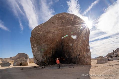 Giant Rock I Landers En Massiv Stein Med En Unik Historie Be Settled