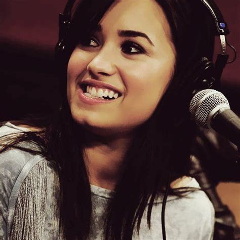 109 Best Images About Demi Lovato Smilinglaughing On Pinterest Crazy