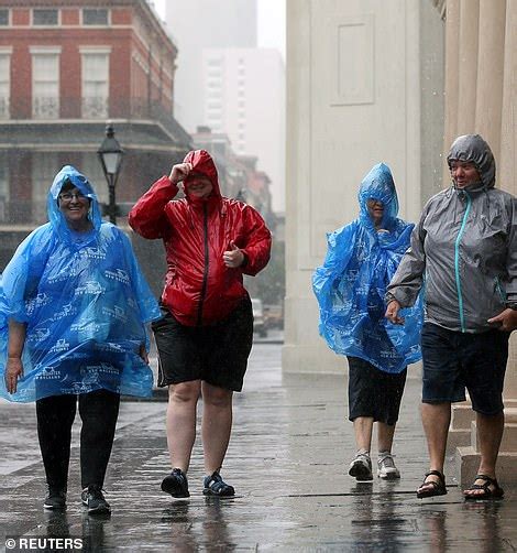 New Orleans Braces For As Tropical Storm Barry As Flooding And Heavy Rainfall Hits Daily Mail