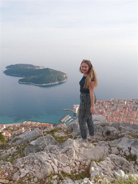 Solo Travel In Croatia The Ultimate Guide For 2024 Where Goes Rose