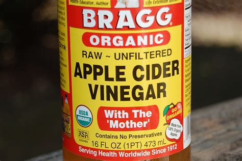 Apple cider vinegar has benefits for your skin, hair, house, and even your pets. Apple Cider Vinegar (and the big deal about "The Mother ...