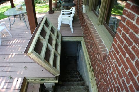 Underneath the carpet was a hidden staircase that led to a huge dark and unused basement, with abi convinced that someone had been down there. basement with enclosed outside stairs | hidden basement ...