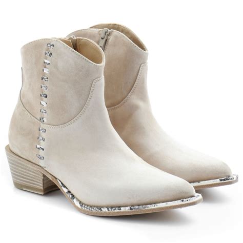 Laura Bellariva Womens Camperos Ankle Boot In Beige Leather