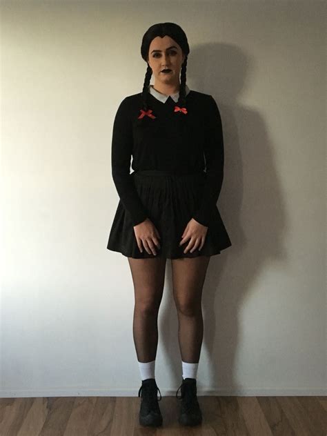 Start your wednesday addams costume with the fantastic hair wig that will give you authentic look of a character. Pin on Halloween