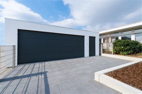 Sparen sie durch kostenlose vergleichsangebote für garagen. Großraumgarage XL | Fertiggaragen, Garagentor ...