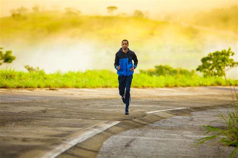 Jogging Wallpapers Top Free Jogging Backgrounds Wallpaperaccess