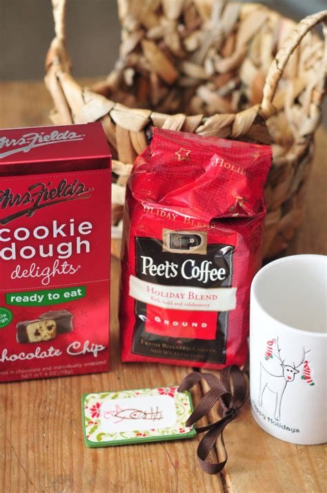 Visit the peet's coffee store. An Easy Gift Idea with Peet's Coffee Holiday Blend {& $75 ...
