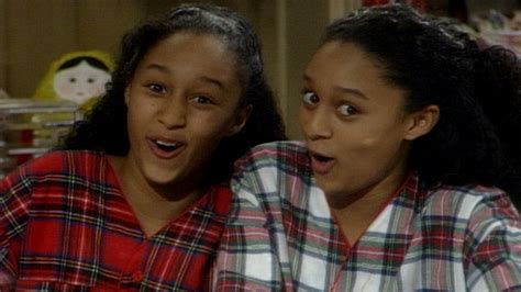 watch sister sister season 1 episode 1 sister sister the meeting full show on paramount plus
