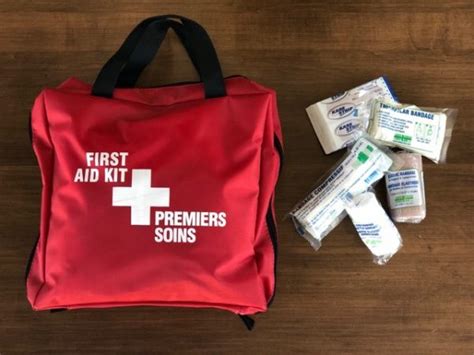 When To Use The Items In A First Aid Kit First Aid Training Calgary