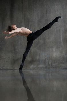 Pin By Ohad Leurer On Male Ballet Dancers Male Ballet Dancers Dancer