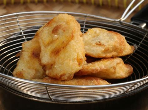 Ko kana so ka fara bayan wani cutar malware, ko tsabtace kwamfutarka don sake amfani ko sayarwa, sanin yadda ake sake saita ma'aikata windows 10 zai taimaka dawo da shi yana gudana kamar sabo. YADDA AKE HADDA BATTERED PLANTAIN | Tozali Online