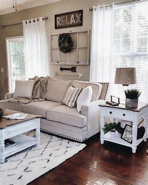 Astonishing Farmhouse Decor Ideas You Need To See Right Now Living Room Sofa Design Family
