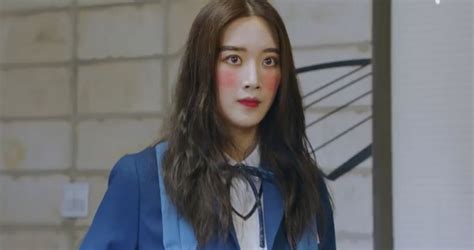 Based on a hit webtoon, true beauty is a romantic comedy about lim ju gyeong (moon ga young), who zealously uses makeup to hide her bare face. Moon Ga Young Outfits True Beauty Drama - Korean Idol