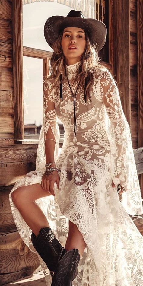 Rustic Wedding Dresses For Outdoor Party 24 Styles Faqs Barn Wedding Dress Country Style