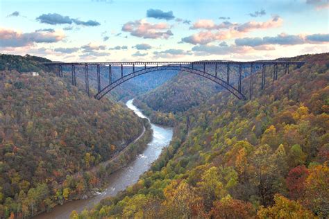 New River Gorge Bridge In Fayetteville Wv Is 3030 Feet Long 876 Feet