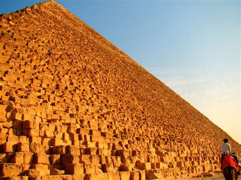King Khufu's Pyramid | Khufu pyramid, Places in egypt, Pyramids