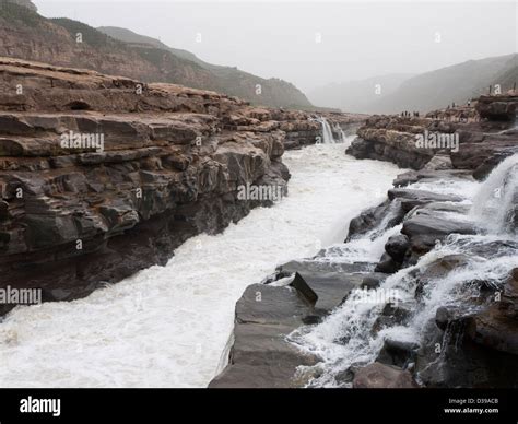 Hu Kou Waterfalls Of The Yellow River China Stock Photo Alamy