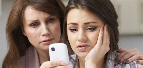 Sexting Should You Be Worried Or Is Sexting Normal In The Digital Age Laptrinhx News