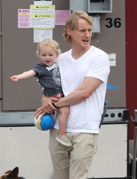 Actor owen wilson has three kids from different relationships: Owen Wilson spend his lunch break on the set of "The Internship" with son Robert - Sept 11 2012 ...