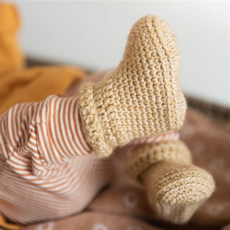 A Pdf Oh Baby Crochet Booties Yarn And Colors