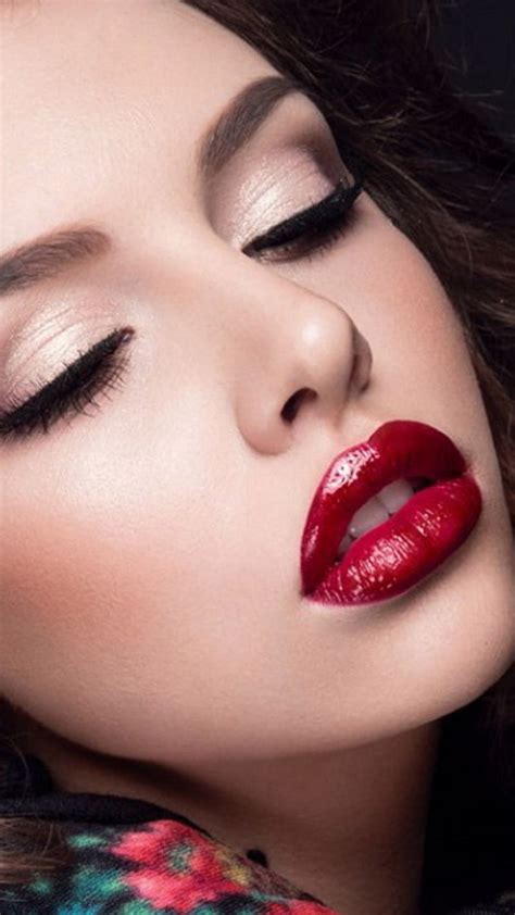 Pin By Leon Pretorius On Perfect Red Lips Beautiful Lipstick