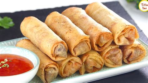 Spring roll is made with ingredients of universal appeal, which is making spring rolls isn't difficult, but before you jump to the recipe section below, take a few minutes. Vegetable Spring Rolls / Chicken Spring Rolls Recipe by Tiffin Box | Restaurant Style Chinese ...