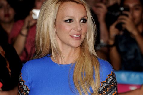 Britney Spears Pregnant Again The Story Of Her Tumultuous Life In Photos
