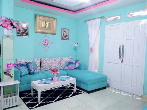 Aneka warna cat ruang tamu minimalis terbaik menjadi salah satu pilihan dalam rangka membuat suasana di dalam rumah anda agar terasa lebih nyaman dan tidak membosankan. 16+ Contoh Warna Cat Tembok Ruang Tamu Yang Bagus 2020 ...