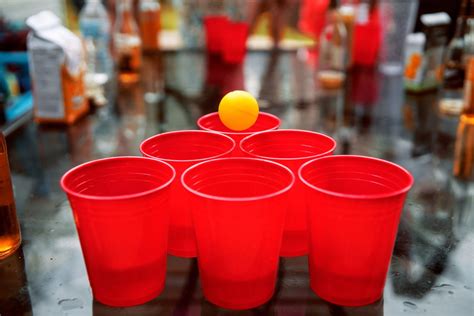 How To Play The Interesting Beer Pong Game All The Sports And Games