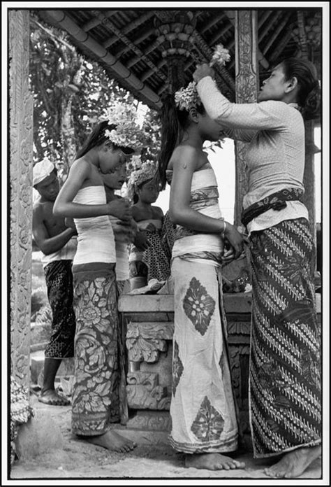 Henri Cartier Bresson INDONESIA Bali Ubud 1949 Preparations For The