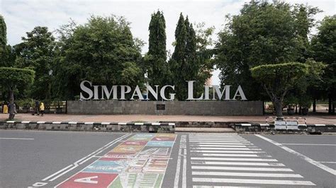 Simpang Lima Semarang Tempat Wisata Budaya Yang Unik Read More