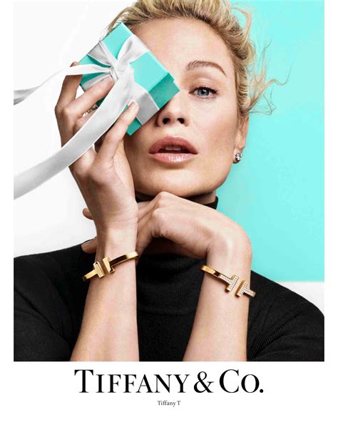 Tiffany And Co Tiffany T 2019 Ad Campaign Featuring Kendall Jenner 2 Carolyn Murphy Craig Mcdean