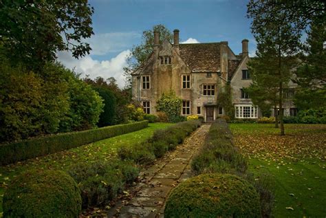 Wiltshire English Manor Houses Castles In England English Tudor